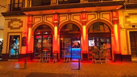 L’hôtel gay-friendly d’Europe proposant une cuisine exquise est abrité dans ce bâtiment remarquable.