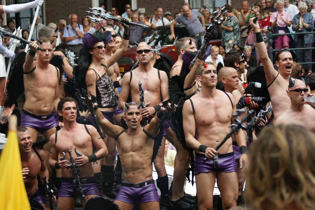 Amsterdam Gay Village : le cœur de la vie nocturne gay