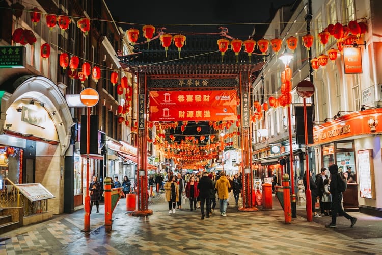 Les 10 Meilleures Destinations LGBTQ+ au Royaume-Uni